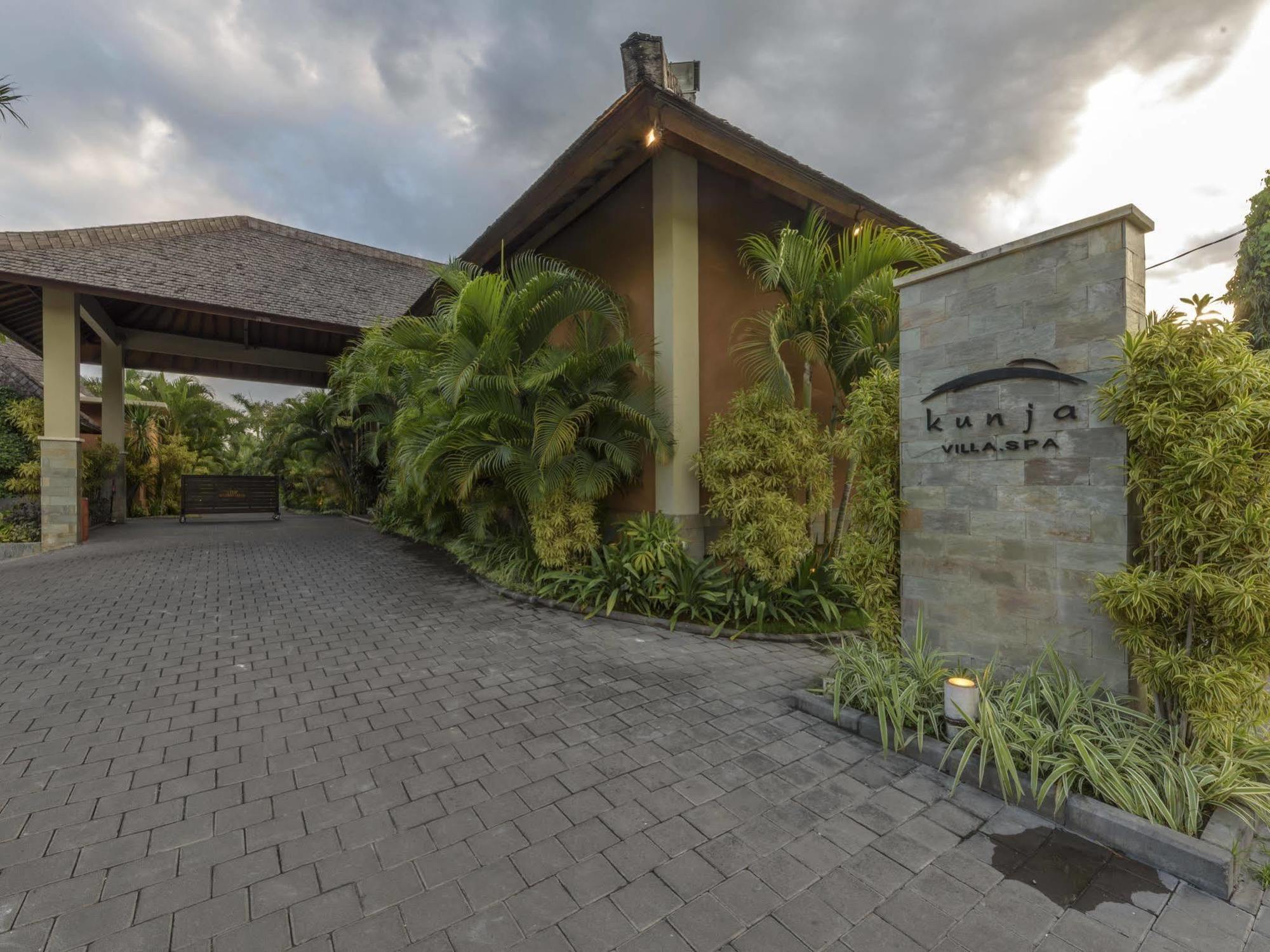 The Kunja Villa-Hotel Seminyak Extérieur photo